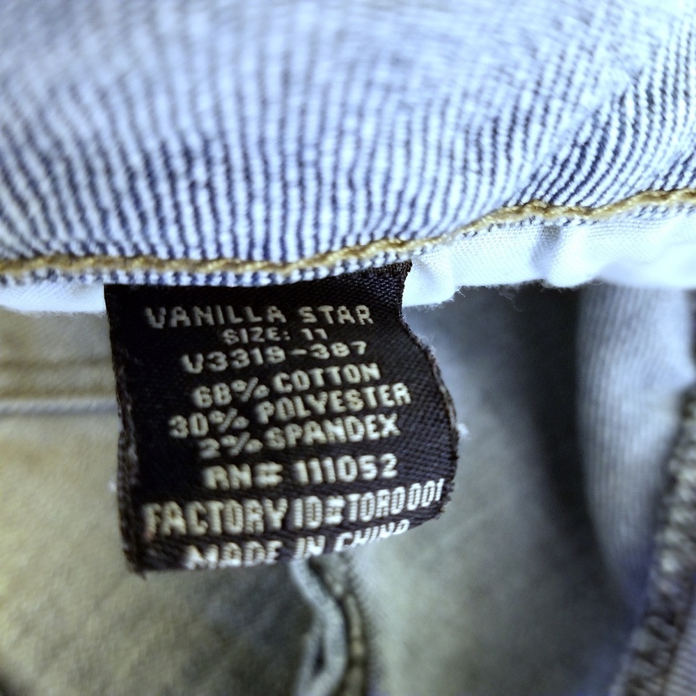 Vanilla Star Jean Shorts NWOT - Picture 6 of 7